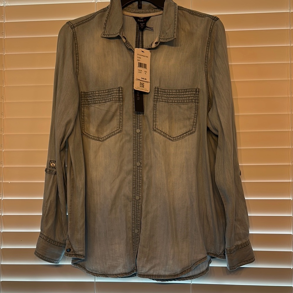 Intro. Women's Light Blue Button Down Shirt